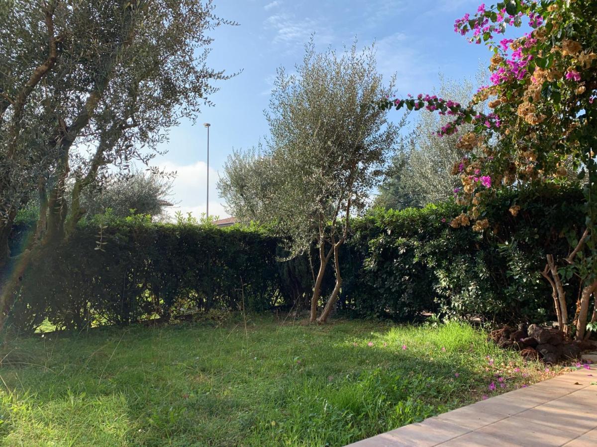 Colombare Suite - Italian Homing Sirmione Buitenkant foto