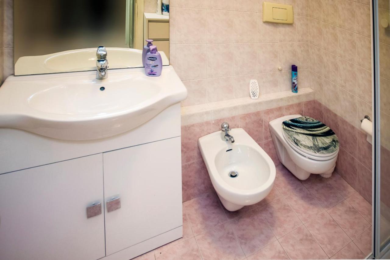 Colombare Suite - Italian Homing Sirmione Buitenkant foto