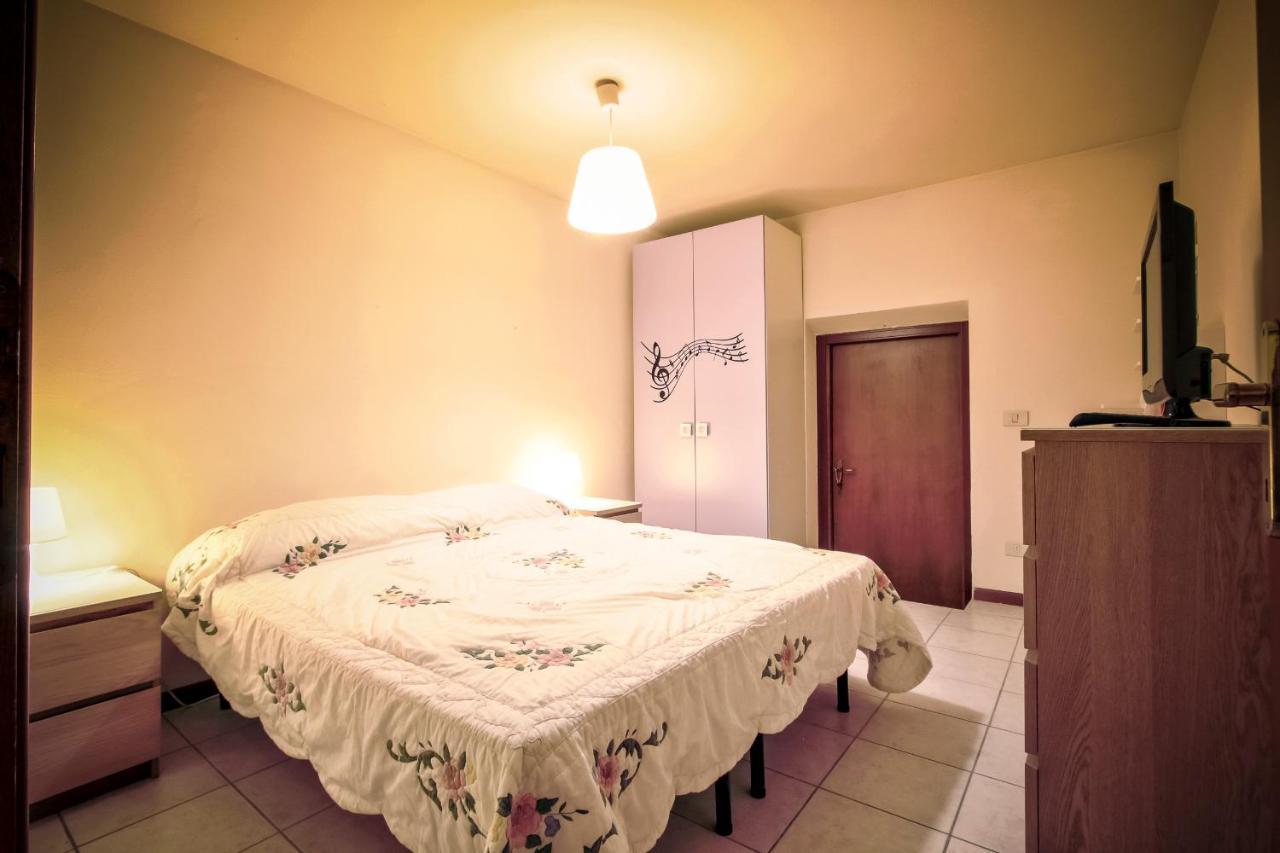 Colombare Suite - Italian Homing Sirmione Buitenkant foto