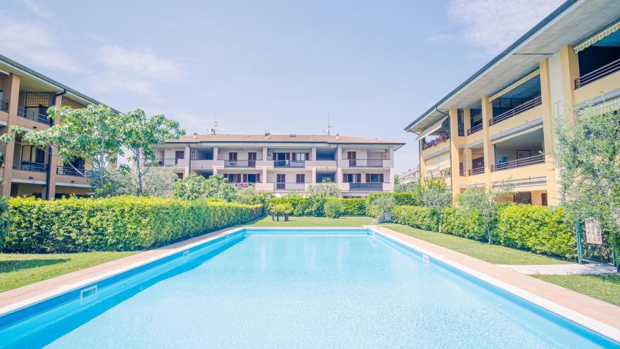 Colombare Suite - Italian Homing Sirmione Buitenkant foto