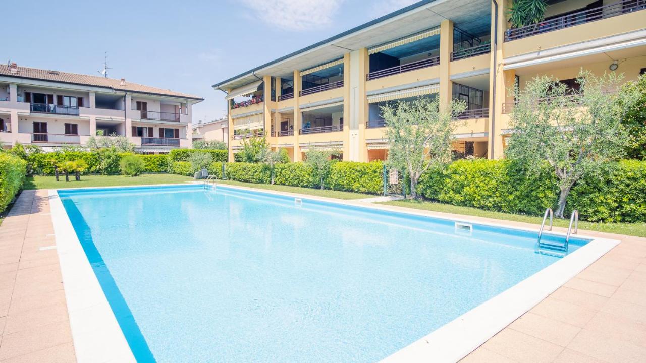 Colombare Suite - Italian Homing Sirmione Buitenkant foto